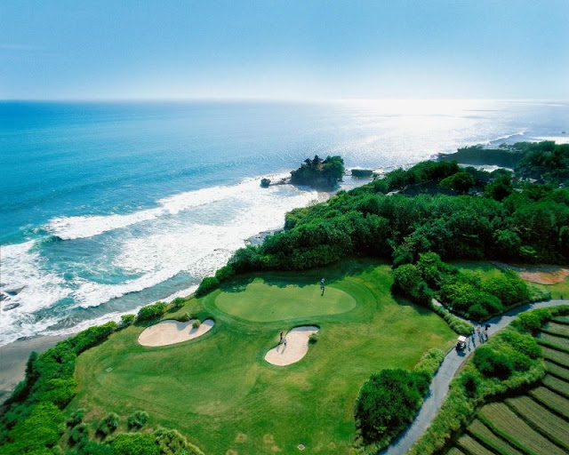 Bali golf beach