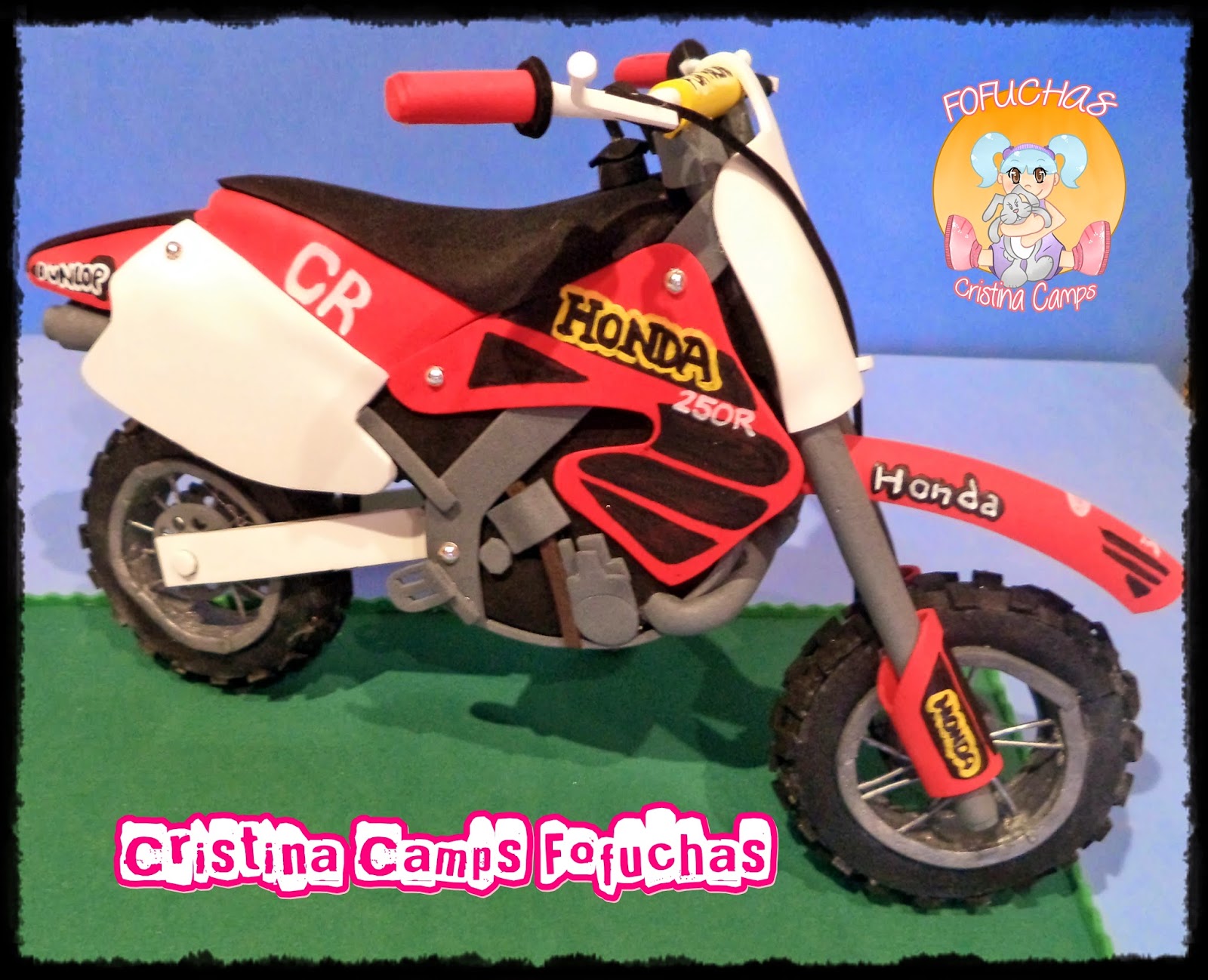 http://cristinacampsfofuchas.blogspot.com/2014/03/fofucha-moto.html