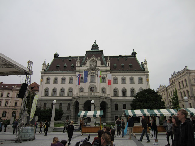 Preseren Square, Ljubljana, Slovenia / Souvenir Chronicles