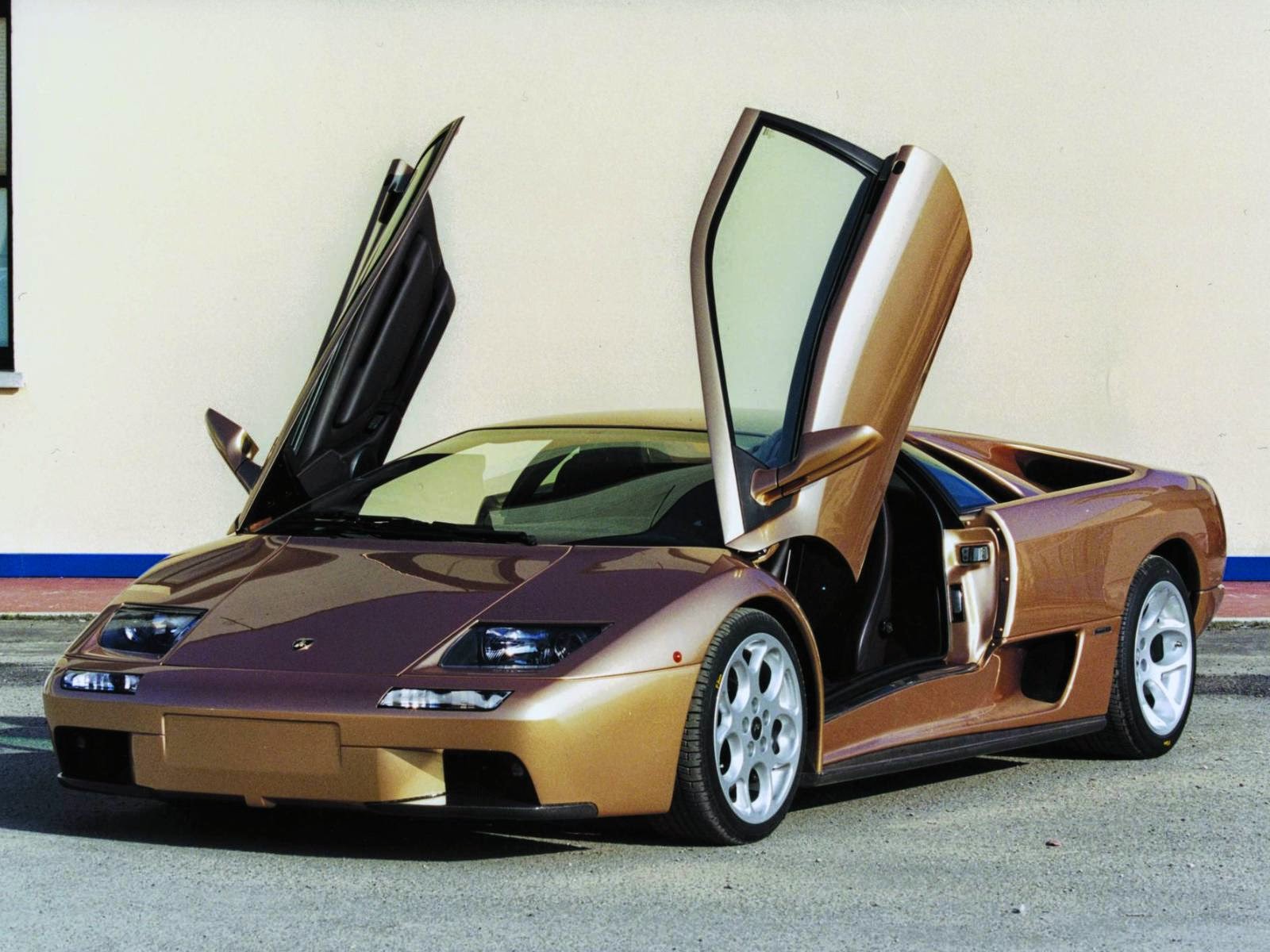 Lamborghini Car Pictures