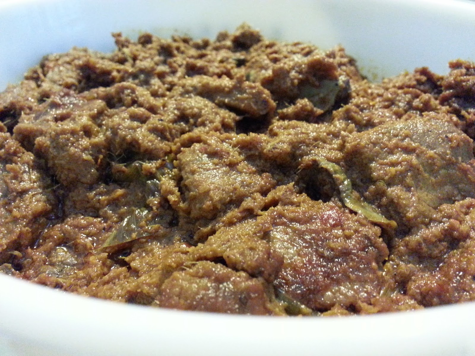 ~MeLuvAmirAmira~: Rendang Daging + Paru