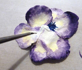 Beautiful pansy hairpin