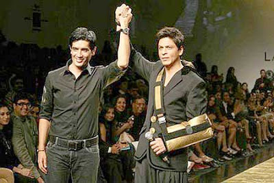Shahrukh Khan Ramp Lakme Fashion Week 2009 Pics