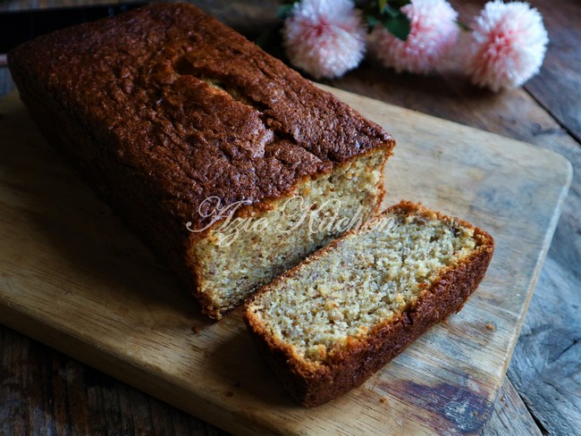 Kek Pisang Yang Sangat Moist - Azie Kitchen