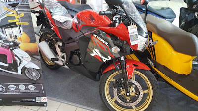 CBR125 Honda