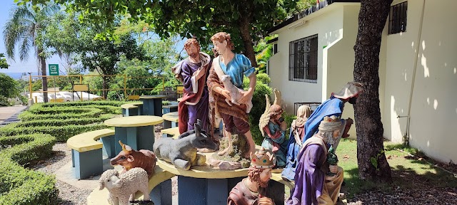 Con reparación de efigies, inician desde ya preparación celebración nacimiento niño Jesús