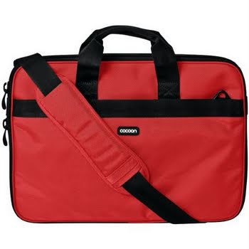 HELL'S KITCHEN CASE FOR 15" MACBOOK(R) OR MACBOOK PRO(R) (RED) (Catalog Category: IMPORT PRODUCTS / ACCESSORIZE YOUR APPLE)