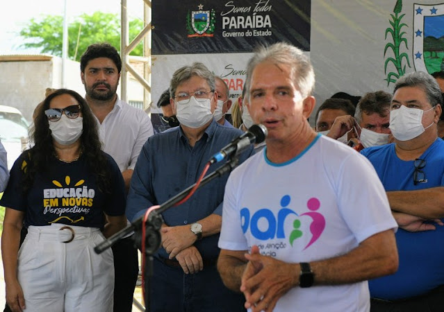 João Azevêdo entrega escola na Zona Rural de Patos e ressalta compromisso com a educação