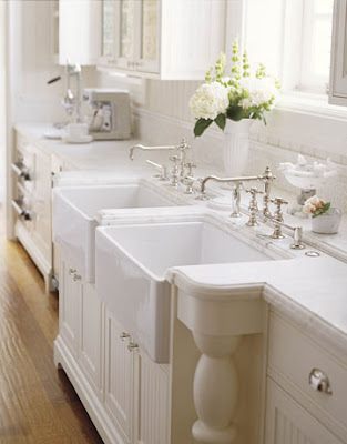 White Kitchen Cabinets