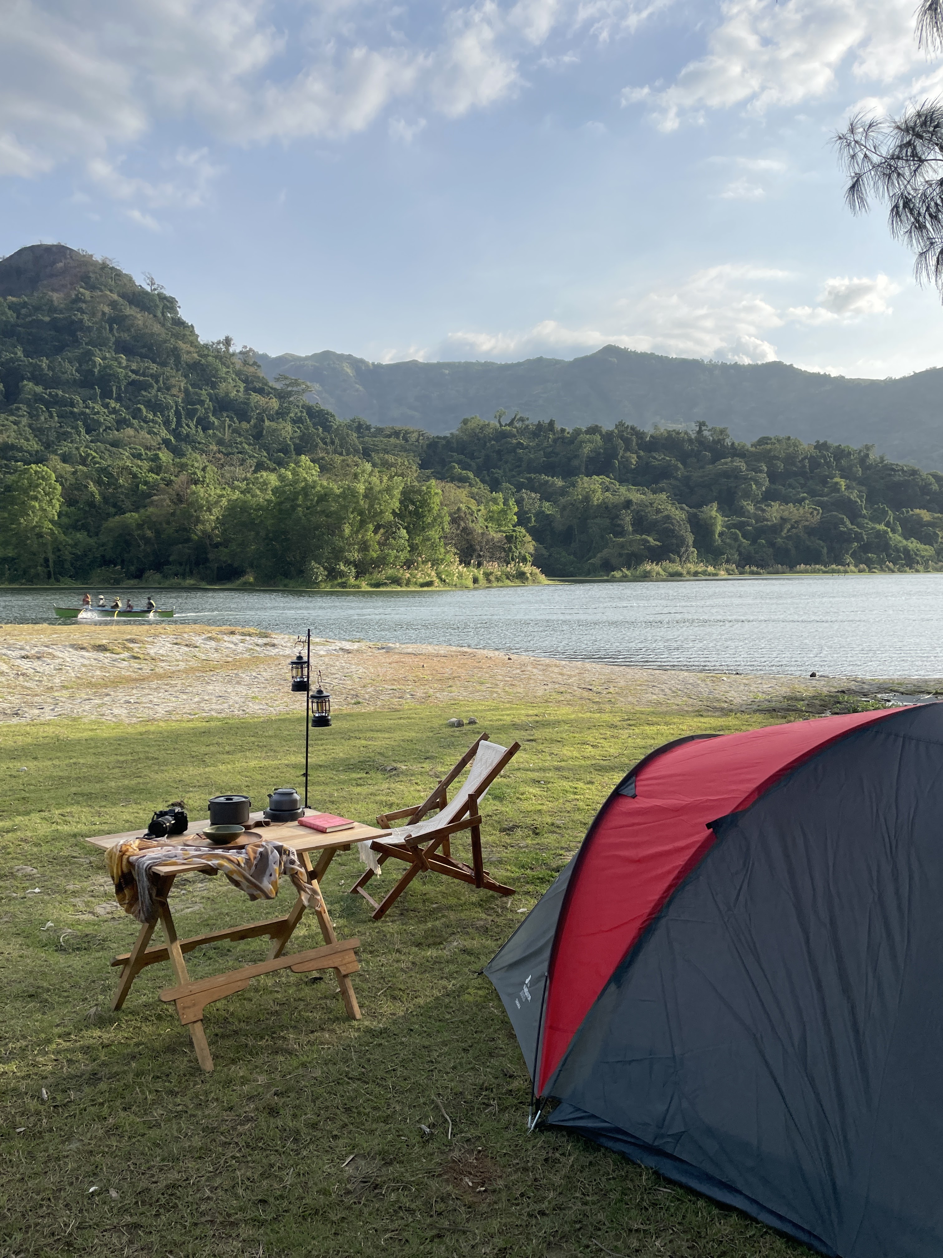 tent at lake mapanuepe camping zambales