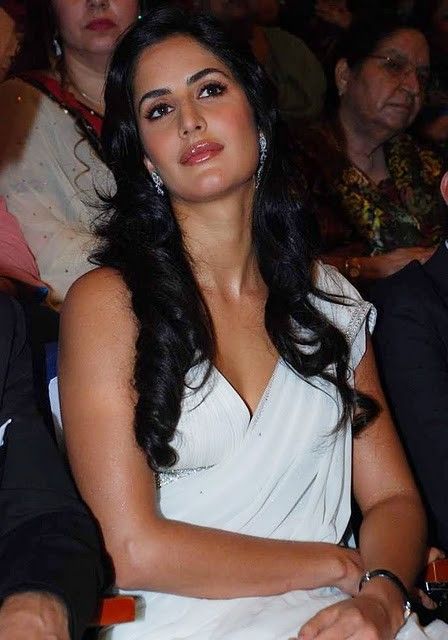 Bollywood Actress Katrina Kaif White Saree Stills Photogallery unseen pics