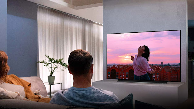 Difference Between Smart TV and Normal TV