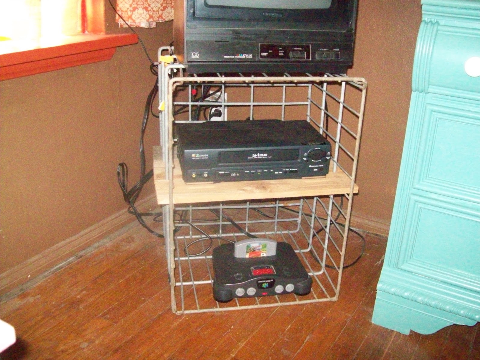 corner tv stand