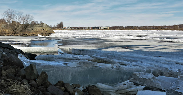 Lens and Cover Blog | Tornionjoki - Ice | May 16, 2017 | Tornio, Finland