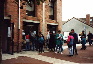 11 Chemin des Crieurs, l'entrée de la bibliothèque - 1992