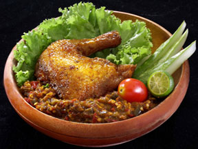 Cara masak ayam goreng penyet  Cara Memasak