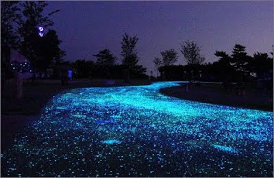 Glow Rocks For Landscaping