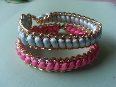  Pulseras con cadenas