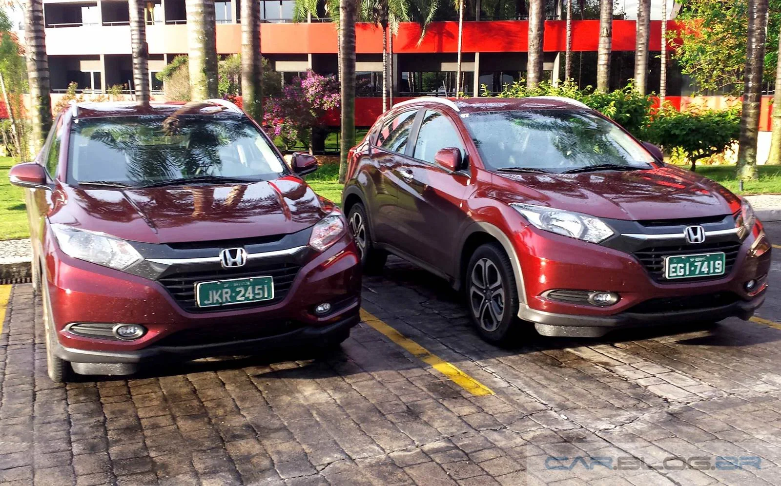 Honda HR-V EXL - versão topo