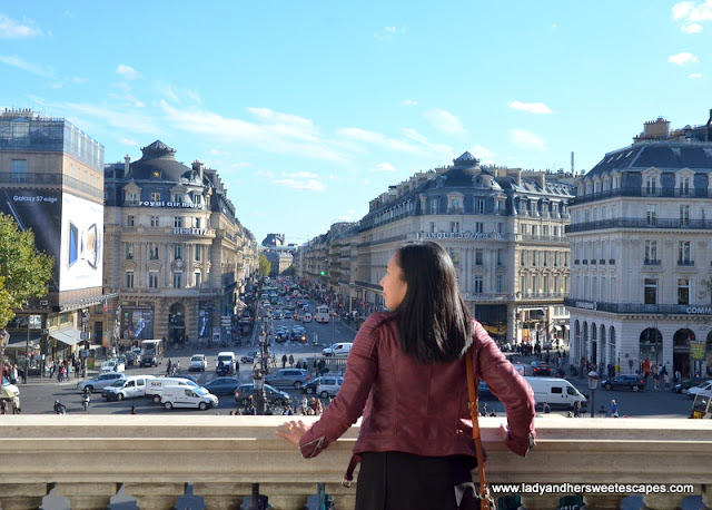 Lady at Palais Garnier