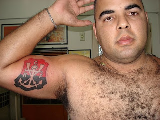 Tatuagens flamengo no braço