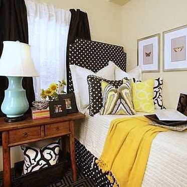 Dorm Room Decorating Ideas  Girls on Matt Clinton Designs  September 2010