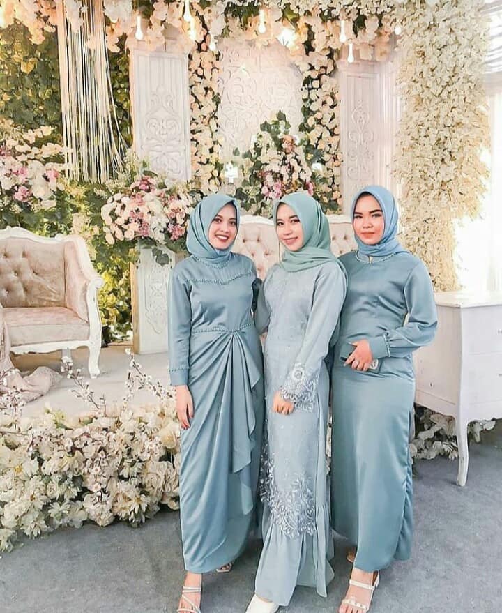 Bridesmaid's kebaya inspiration