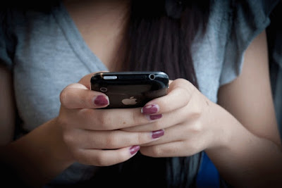 Texting and gaming causes arthritis at early age