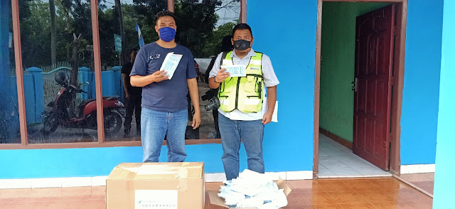 Peduli Keselamatan Wartawan, PT HBAP Sumbang Masker pada PWI Muara Enim