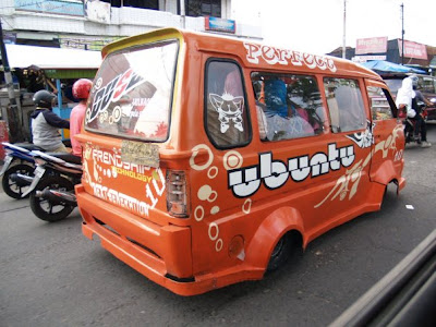 Inilah Foto-foto Angkutan Umum Paling Unik gokil