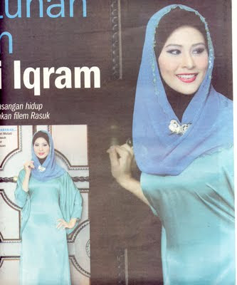 Fouziah Ghous bertudung@gambarartis