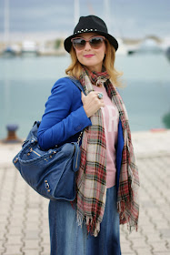 Maxi denim skirt, Balenciaga City blue, Zara plaid scarf, Fashion and Cookies, fashion blogger
