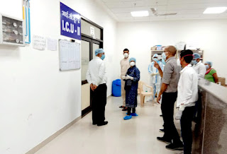मेडिकल कॉलेज के कॉविड हॉस्पिटल के आईसीयू का निरीक्षण किया