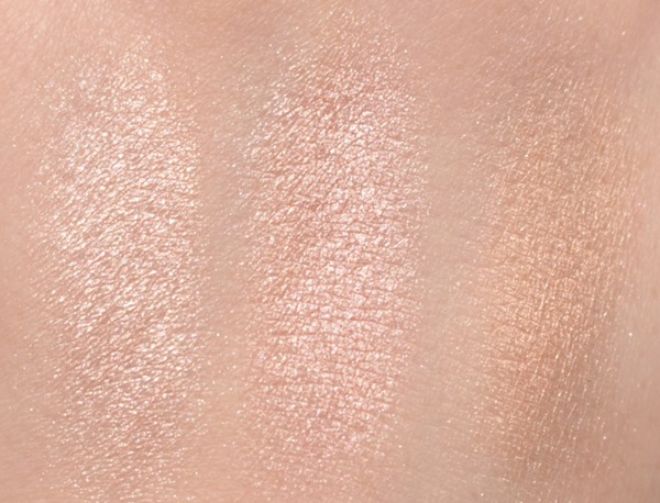 FlashAweFlashAweHyperRealGlowPaletteMACSwatch