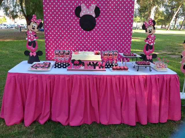 Pink Minnie Mouse Party - Baby Shower Ideas - Themes - Games