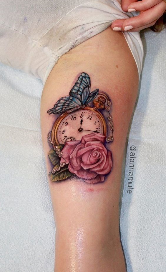 feminino_relgio_de_bolso_braço_de_tatuagem