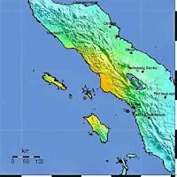 FOTO GEMPA BUMI ACEH 7.2SR GAMBAR GEMPA INDONESIA 2010 Belum Ada Laporan Korban Jiwa, Hanya Bangunan Retak