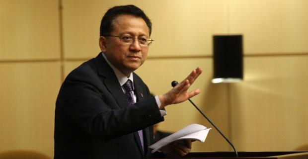 Kronologis OOT Ketua DPD Irman Gusman versi pengacaranya