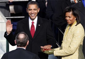 So Obama flubbed the oath. So what, bitches? Chief Justice Roberts messed him up.