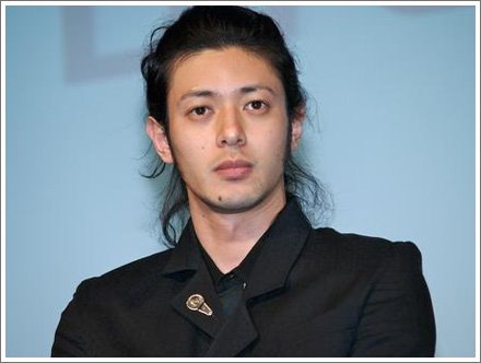 小田切讓。