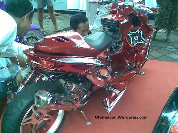 http://tasik-terkini.blogspot.com/2012/12/foto-modifikasi-yamaha-mio-soul.html