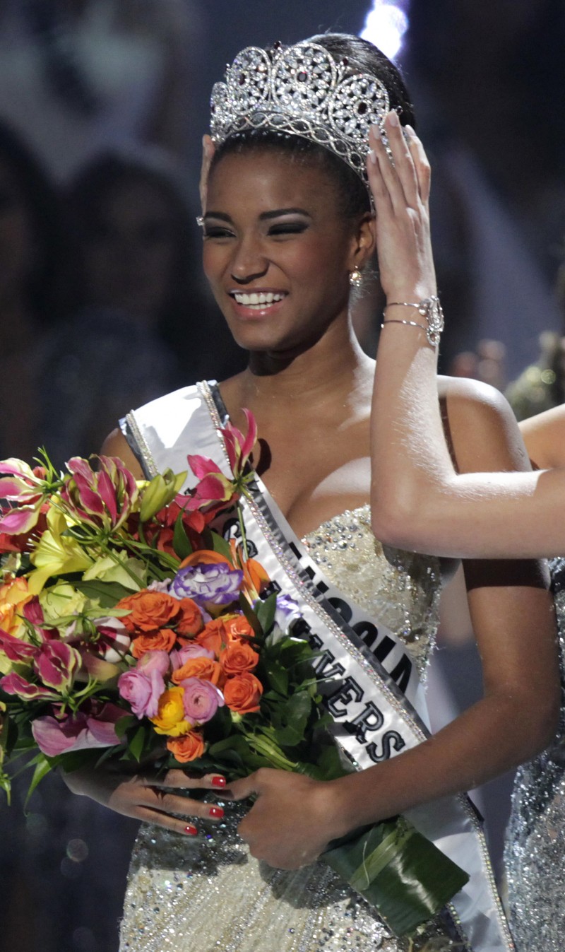 leila lopes