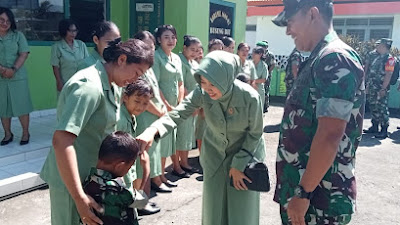 Dandim  Tamaji Berikan Pengarahan Di Koramil Busungbiu Sekaligus Pamitan 