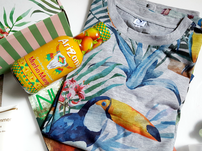 Unboxing: LA PETITE BOX - TROPICAL EDITION 2