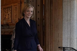 Liz Truss Mundur Sebagai PM Inggris setelah Menjabat 6 Minggu 