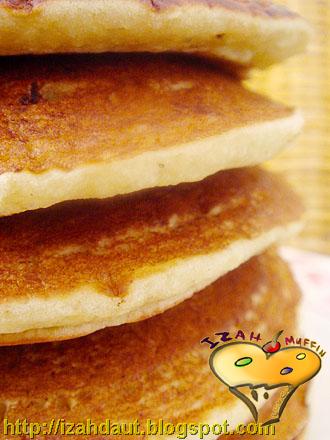 Izah Muffin Lover Pancake Pisang