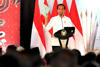 Atas Nama Demokrasi, Jokowi Bolehkan Wacana Presiden 3 Periode Bergulir