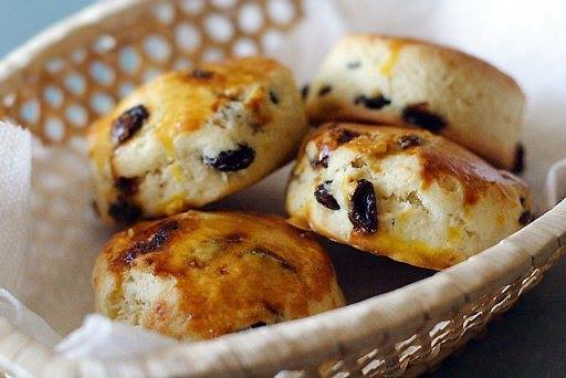 RESIPI BISKUT SCONES KISMIS - R E S E P I