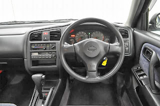 2000 Nissan Primera 1.8CI L Selection for Uganda to Kampala