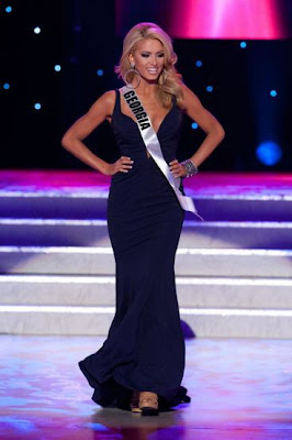 The Presentation Show of Evening Gowns for the Miss USA 2011